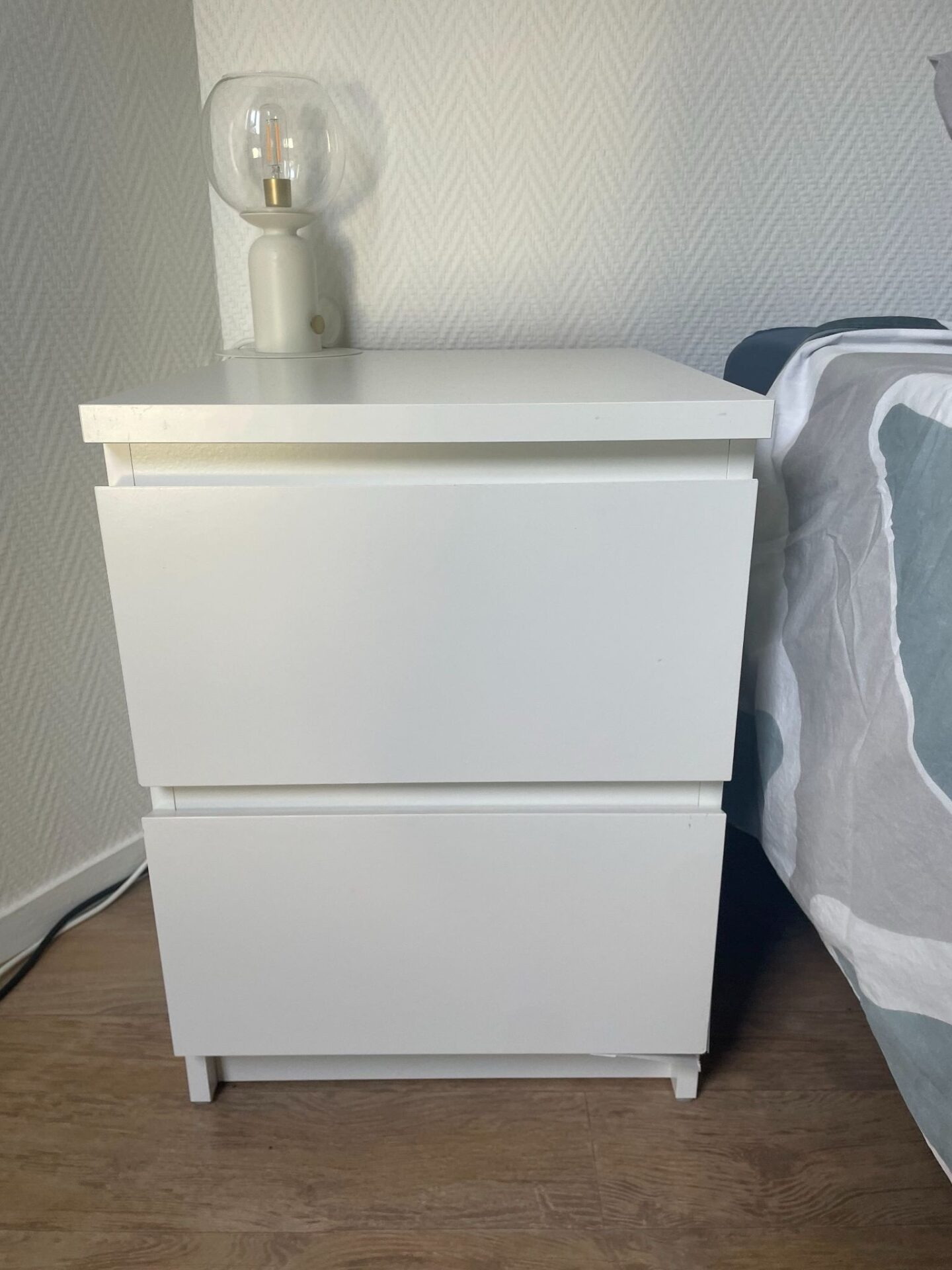 Paire de table de chevet IKEA – Image 2
