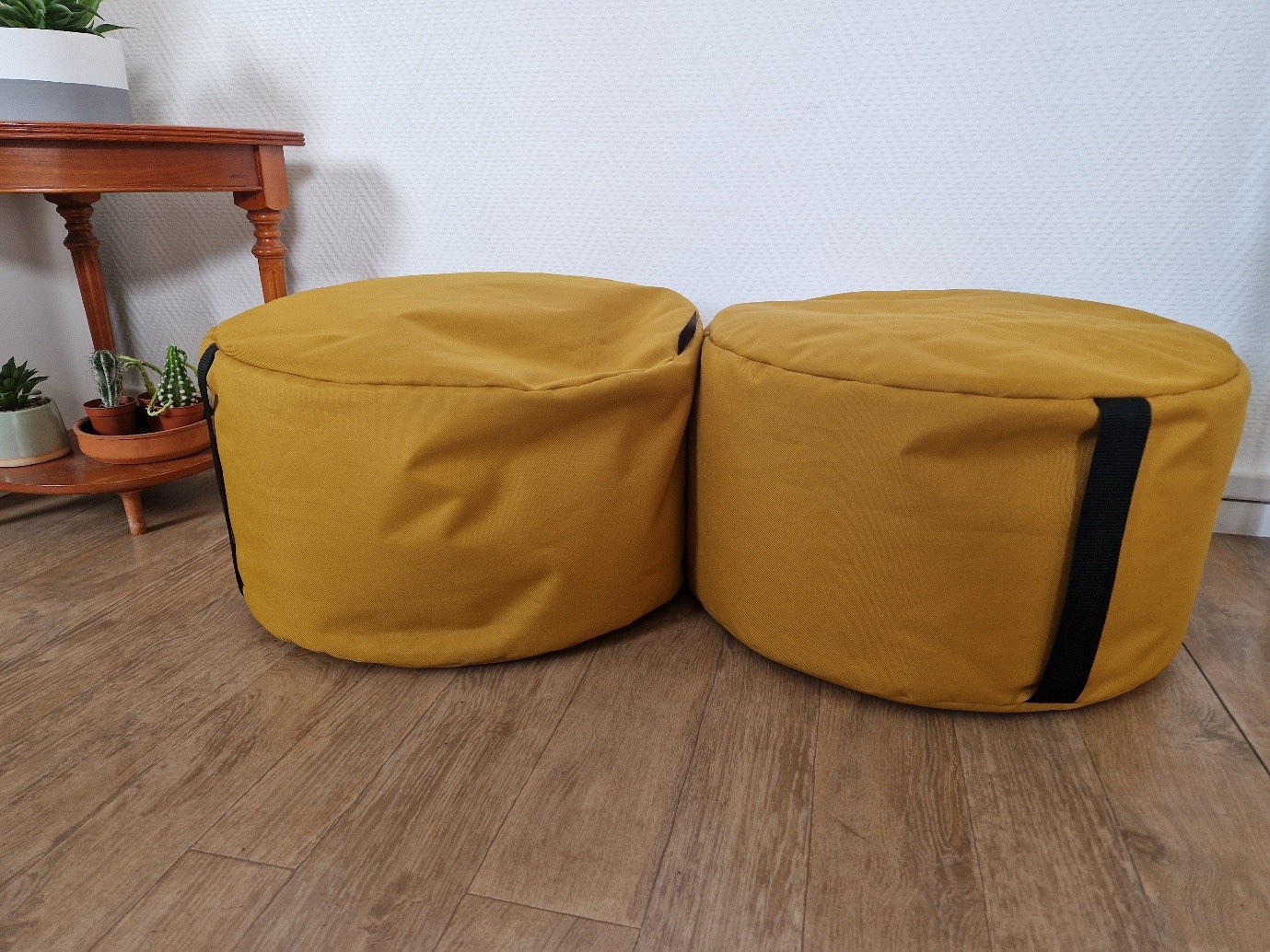 Paire de pouf jaune – Image 2